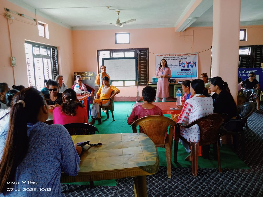 Ms. Jyotsana Prajapati, facilitating during the sessions along with other trainers.