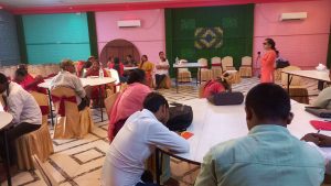 Participants in the issue identification training