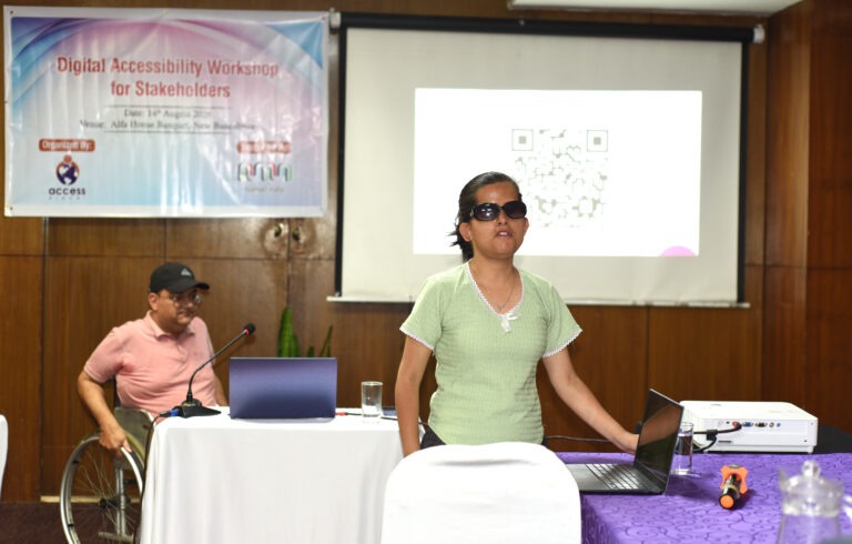 Ms Laxmi Nepal facilitating the session